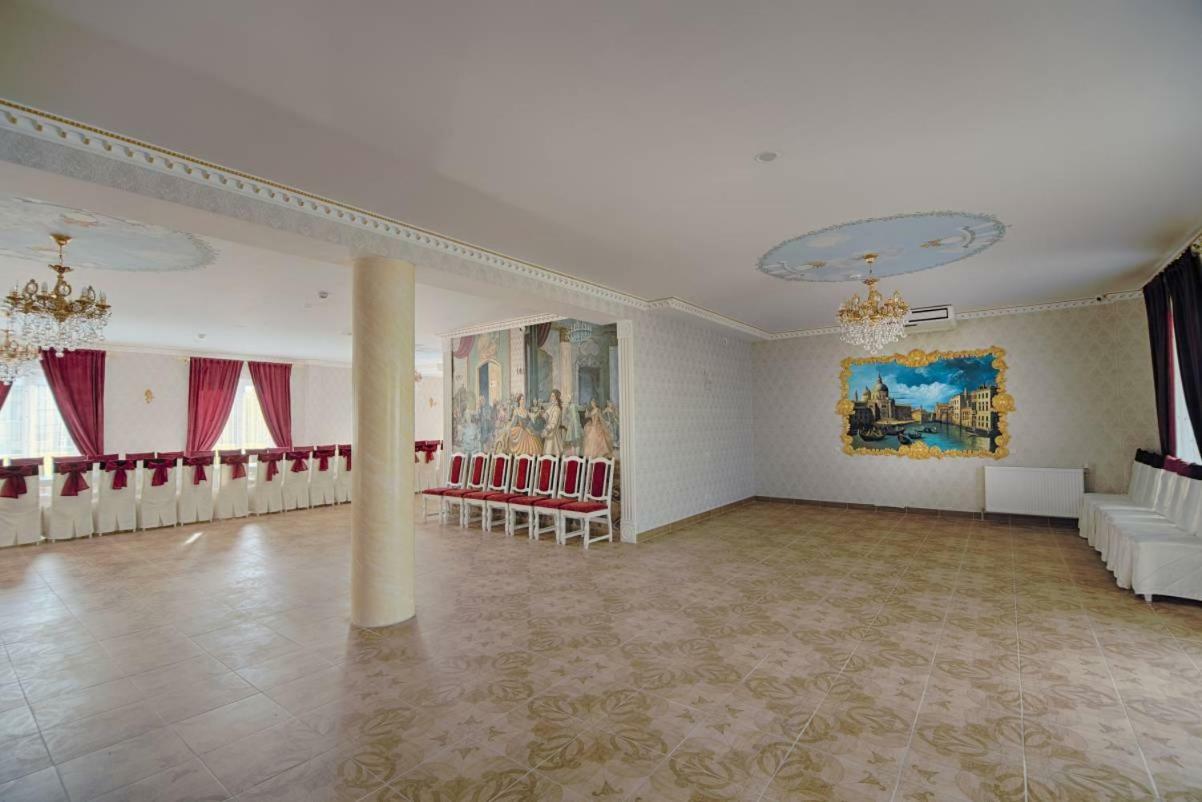 San Marco Hotel Ivano-Frankivs'k Exterior photo
