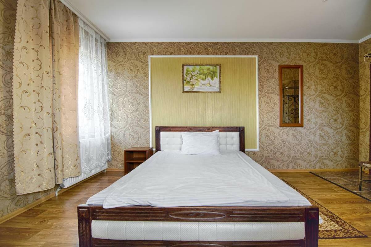 San Marco Hotel Ivano-Frankivs'k Exterior photo